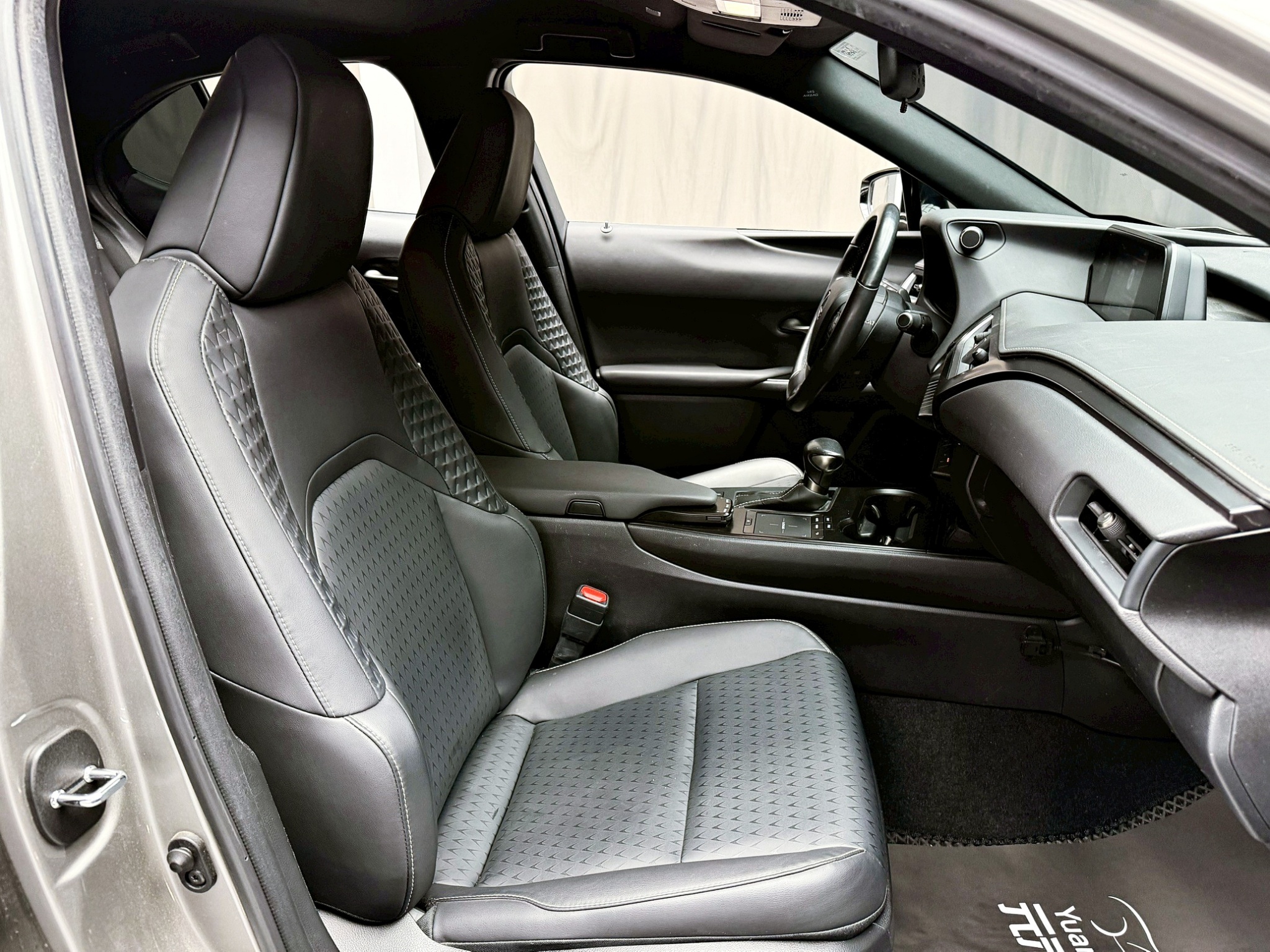 全台到府賞車 2022 Lexus UX200 菁英Plus版『小李經理』元禾國際車業/中古車/促銷中  第11張相片