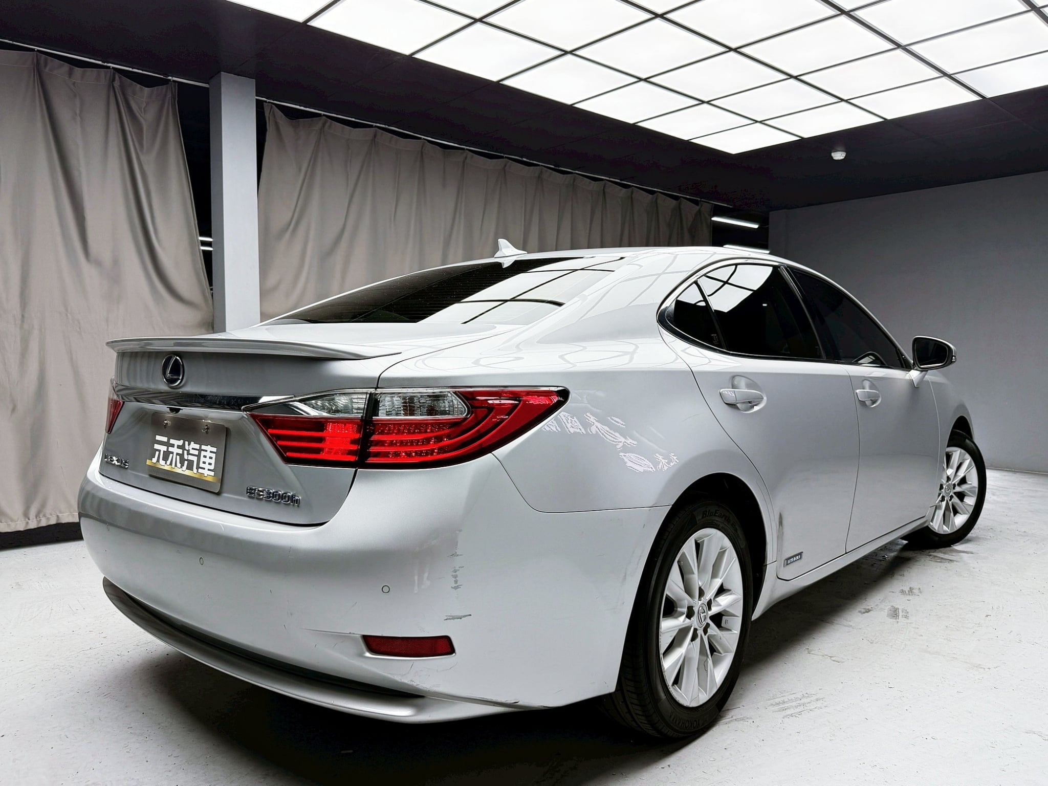 全台到府賞車 2013/14 Lexus ES300h 豪華版『小李經理』元禾國際車業/中古車/促銷中  第20張相片