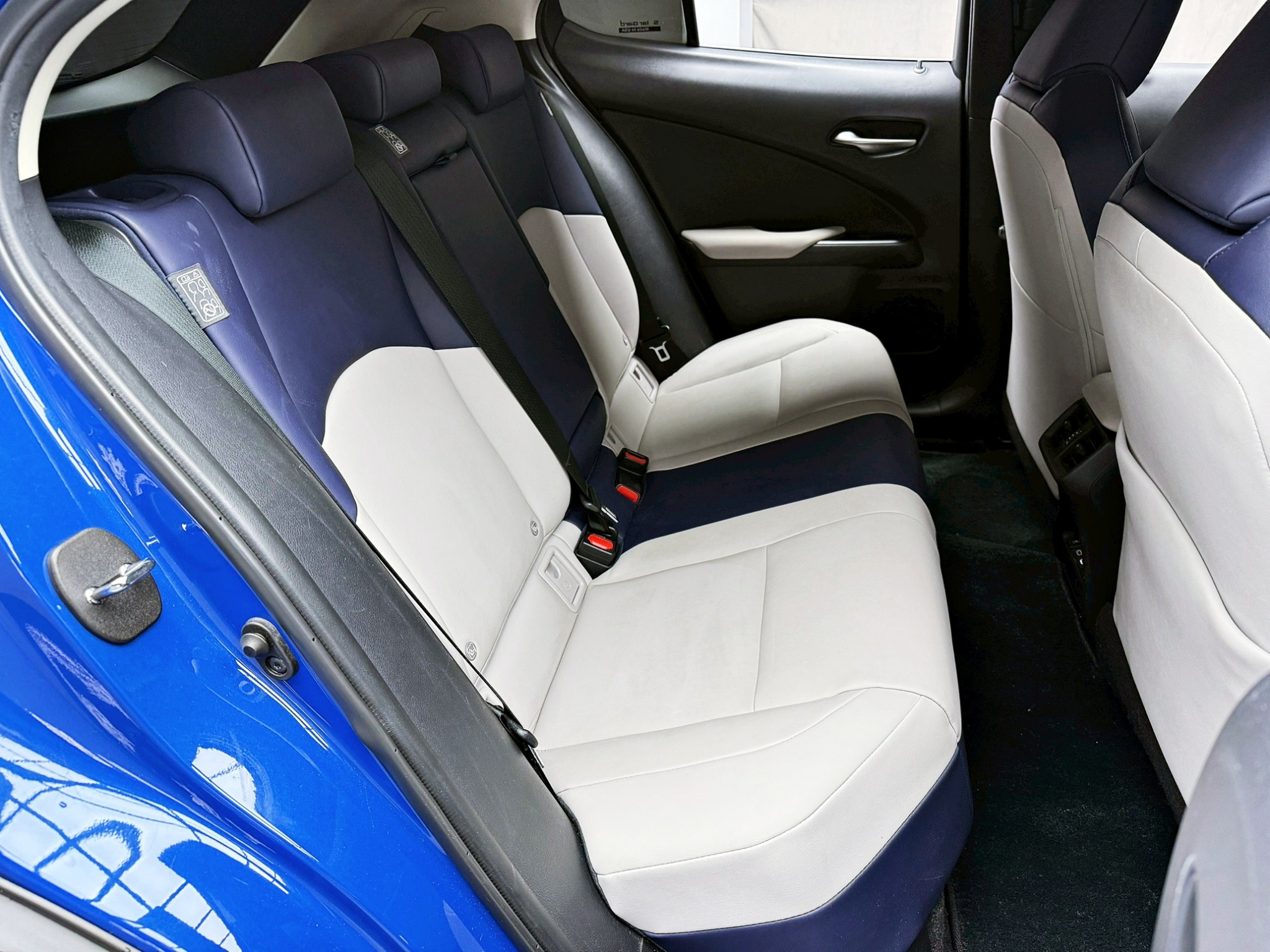 全台到府賞車 2022 Lexus UX300e 豪華版『小李經理』元禾國際車業/中古車/促銷中  第14張相片