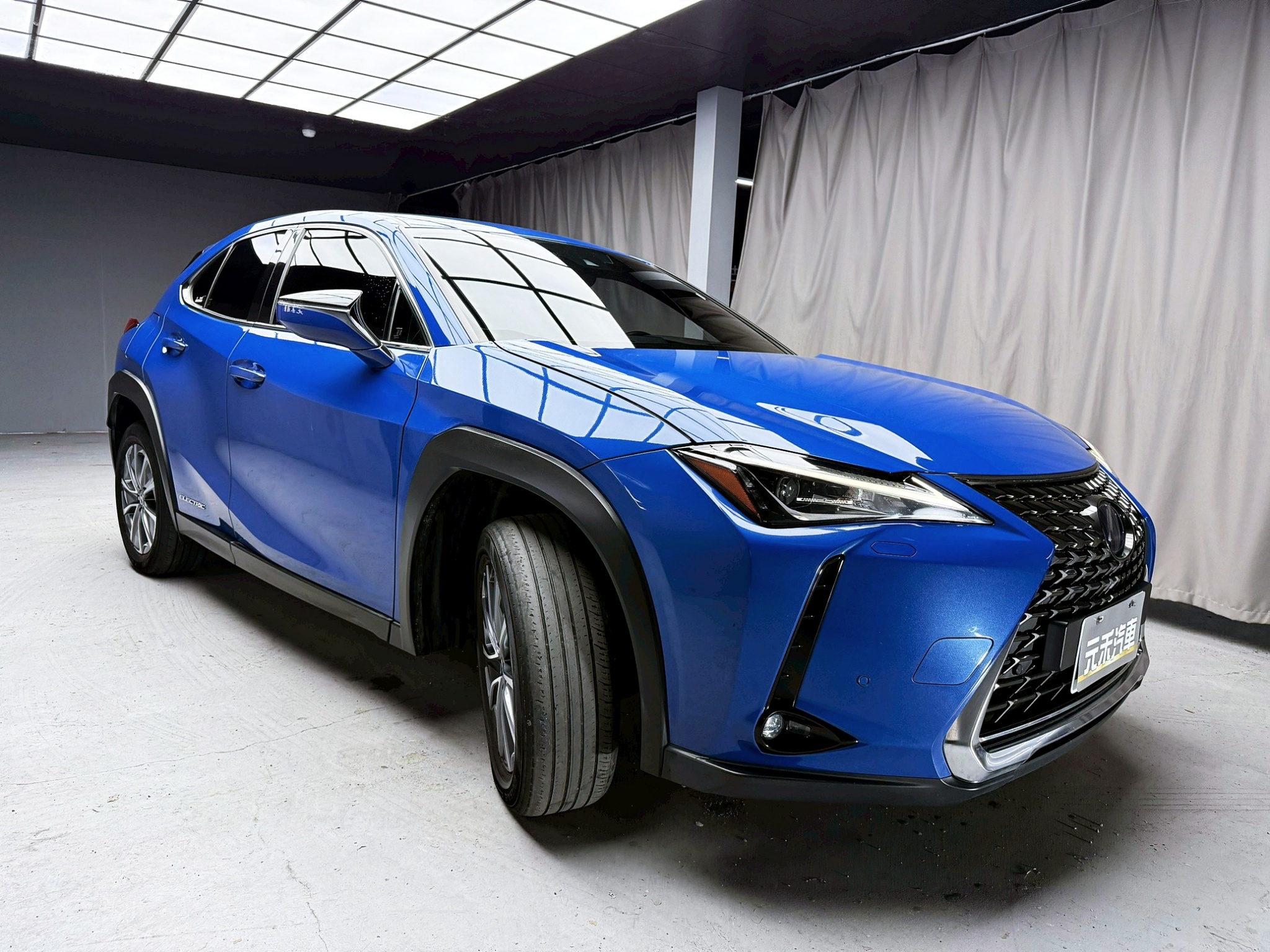 全台到府賞車 2022 Lexus UX300e 豪華版『小李經理』元禾國際車業/中古車/促銷中  第20張相片