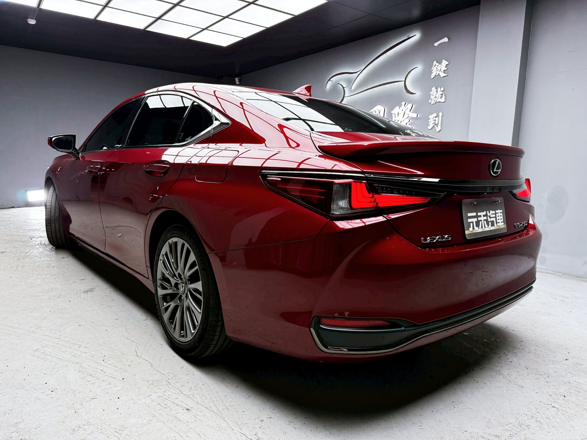 全台到府賞車 2020/21 Lexus ES250 F-Sport『小李經理』元禾國際車業/中古車/促銷中  第3張相片