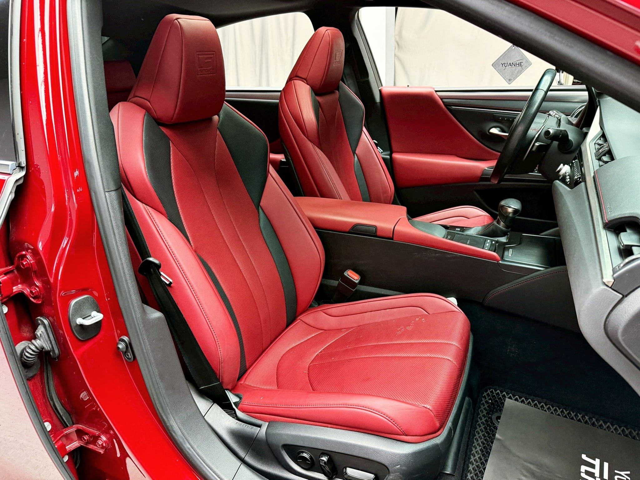 全台到府賞車 2020/21 Lexus ES250 F-Sport『小李經理』元禾國際車業/中古車/促銷中  第16張相片
