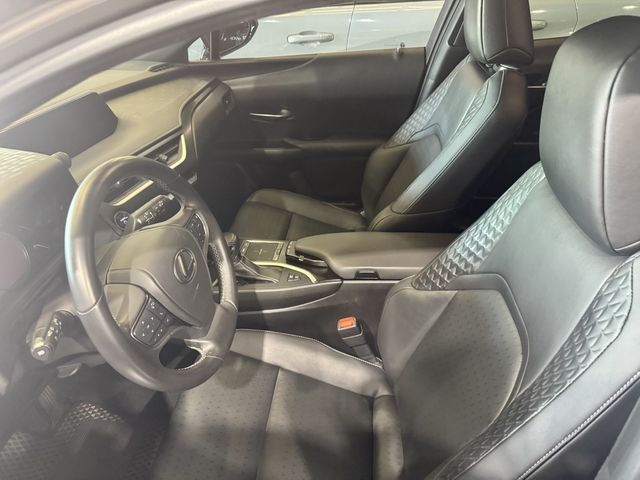 LEXUS凌志 UX250H  第5張相片