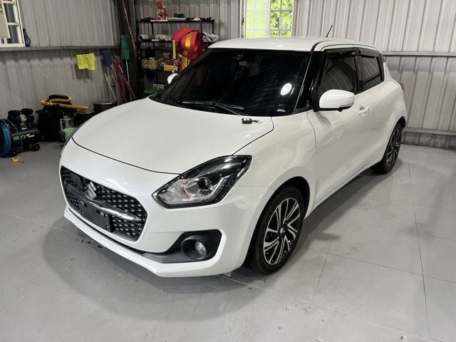 SUZUKI鈴木 SWIFT  第1張相片