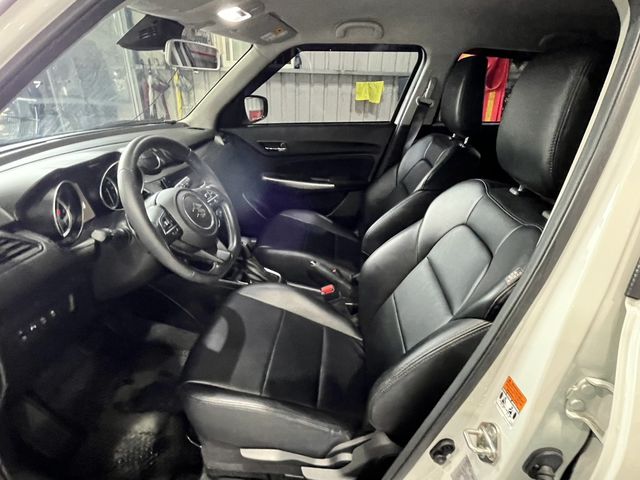 SUZUKI鈴木 SWIFT  第5張相片