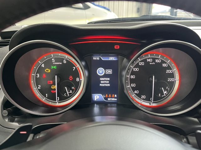 SUZUKI鈴木 SWIFT  第6張相片