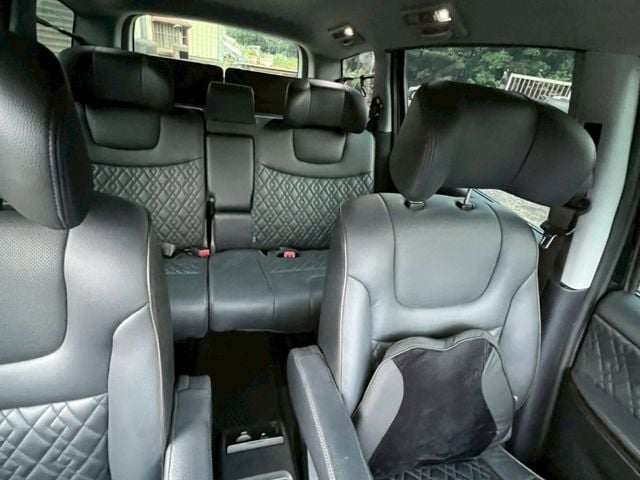 Luxgen M7  第3張相片