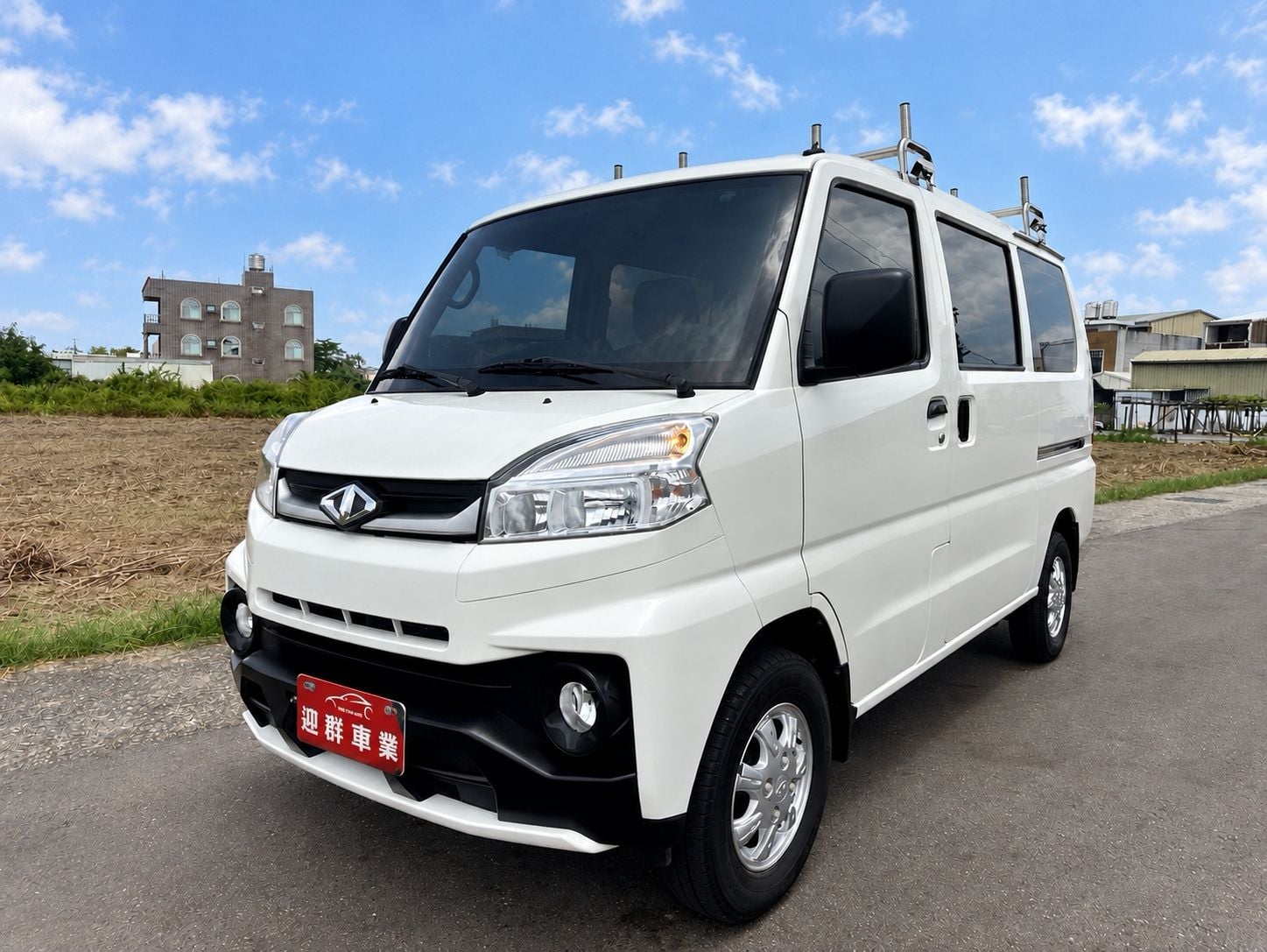 2024年 中華 A180 菱利廂型車  自排車型+原廠保養+一手用車  安卓主機+倒車影像+衛星導航  八人座車型~可變二人or五人座  盲點偵測+電動後視鏡+雙安氣囊  第1張相片