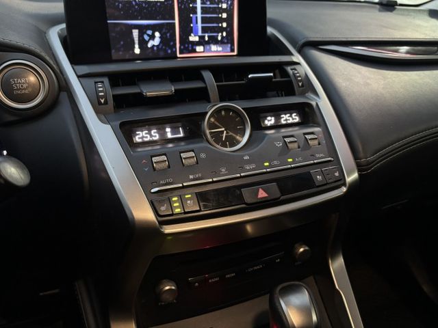 高貴不貴 高妥善進口休旅 2018 LEXUS NX300 頂級版 2.0渦輪 里程11.5萬公里 可保固 認證車‼️  第14張相片