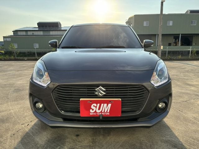 2018 SUZUKI SWIFT 1.0T 里程10.2萬公里 原鈑件 可保固 可認證‼️LED頭燈 LED尾燈  第2張相片