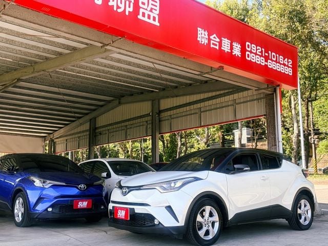 2019年式+19年掛牌＊豪華型精裝版＋雙色＊自用一手車＊全車原版件＊認證車＊原裝進口跨界小跑旅＊可全額貸款可換車＊實車  第1張相片