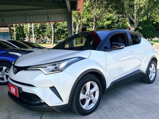 2019年式+19年掛牌＊豪華型精裝版＋雙色＊自用一手車＊全車原版件＊認證車＊原裝進口跨界小跑旅＊可全額貸款可換車＊實車  第2張相片