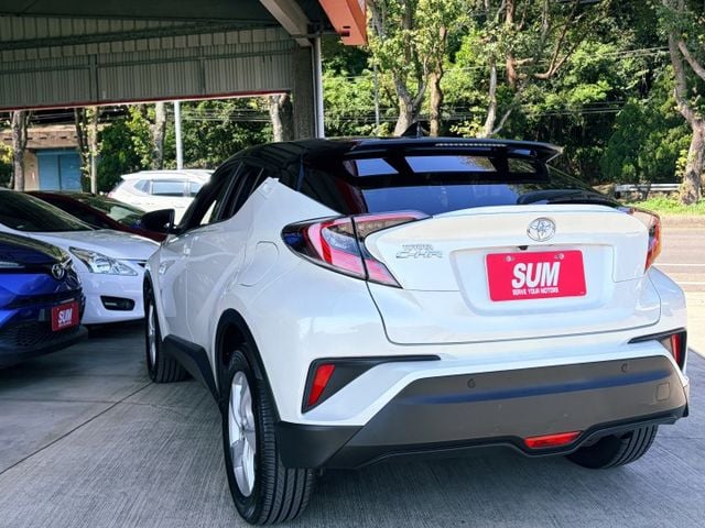 2019年式+19年掛牌＊豪華型精裝版＋雙色＊自用一手車＊全車原版件＊認證車＊原裝進口跨界小跑旅＊可全額貸款可換車＊實車  第6張相片