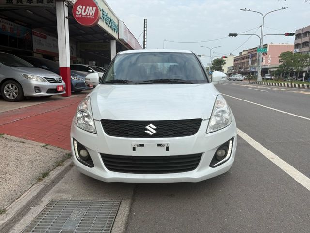 SWIFT  第2張相片