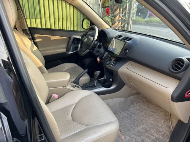 RAV4  第3張相片