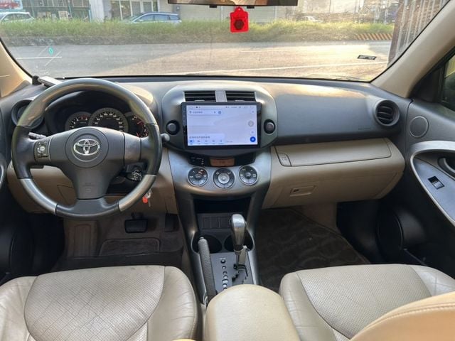 RAV4  第6張相片