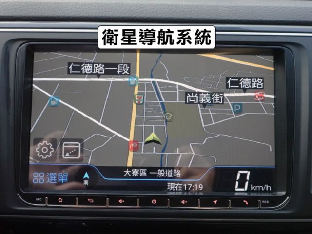 【本月特價】露營車型，新車179萬▲只跑９萬，全原廠保養▲四顆輪胎剛換新的▲升級數萬元影音配備▲原鈑件認證，可全額貸款  第12張相片