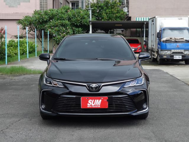 ▲尊爵版，只跑２萬，原廠保固中▲升級影音安卓機，CarPlay▲盲點，全速域，七氣囊，免鑰匙，恆溫，胎壓，原鈑件可全貸  第20張相片