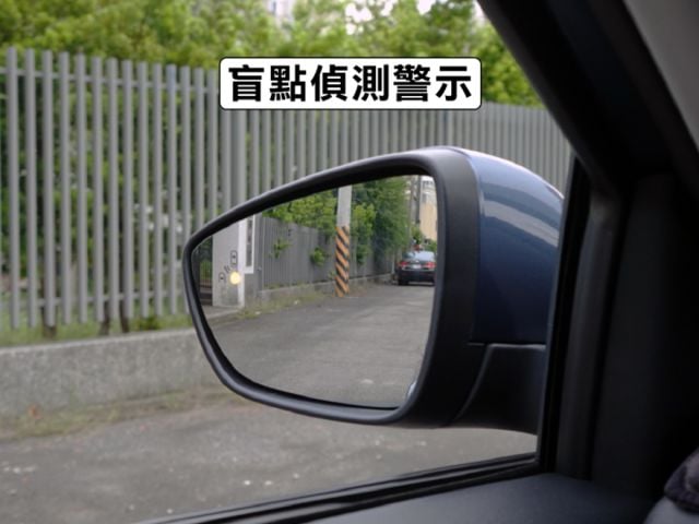 ▲四門最頂級版，里程跑少，全原廠保養▲一手無菸車，原鈑件認證▲Lv2跟車，盲點，六氣囊，電動椅，B&O音響，導航，免鑰匙  第10張相片
