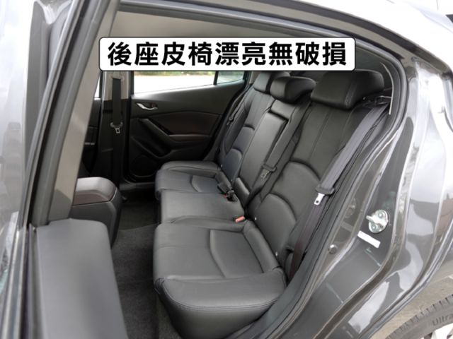 ▲小改款~尊榮進化版，里程跑少，全原廠保養▲超美無菸車，全車原鈑件▲六氣囊，免鑰匙，盲點，導航，定速，恆溫，胎壓  第8張相片