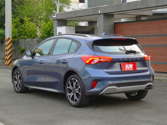 ▲Active任性版，只跑７萬，全原廠保養▲超美無菸車，全車原鈑件▲Lv2跟車，盲點，免鑰匙，電動椅，手機CarPlay  第2張相片