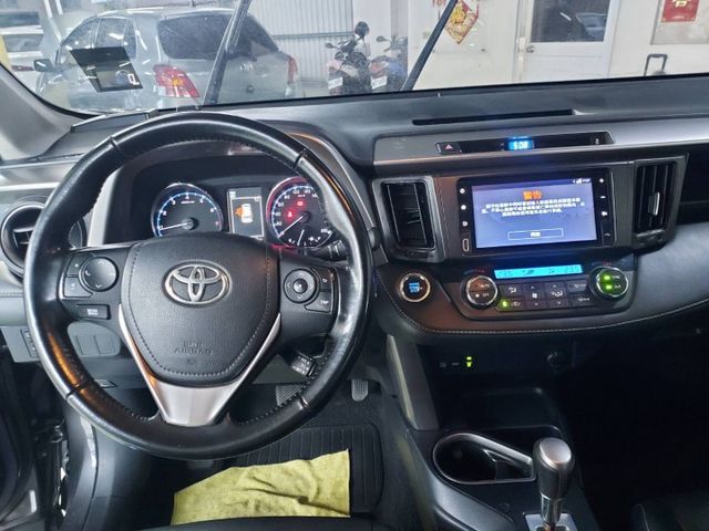 RAV4  第6張相片