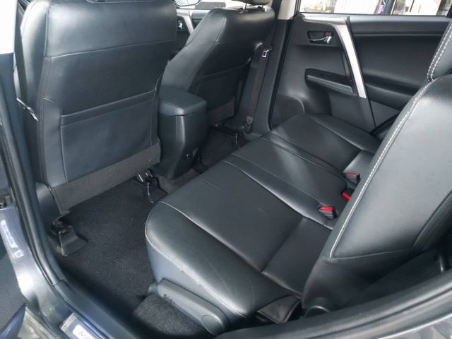 RAV4  第8張相片