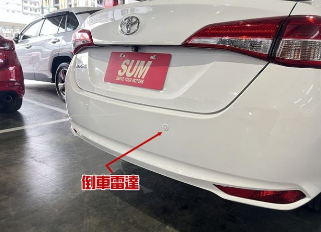 經典影音版 僅跑8萬3 原鈑件認證車 配備雙氣囊/循跡/影音/售後2年5萬公里保固  第9張相片