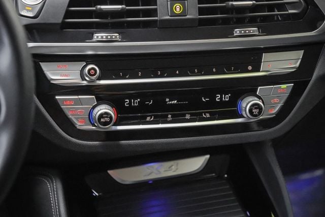 正21出廠｜白金領航版｜全車原鈑件｜末代純油車｜HK音響｜抬頭顯示器｜無線CARPLAY｜LV2自動跟車｜腳踢尾門  第12張相片
