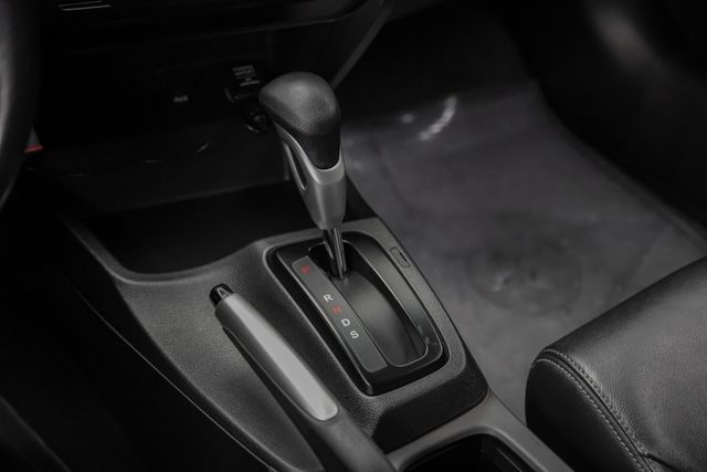 全車原鈑件｜VTIS版｜車況優質｜內外乾淨漂亮｜一手車皆在原廠保養｜ORO胎壓偵測器｜HID頭燈｜換檔撥片｜四輪米其林胎  第15張相片