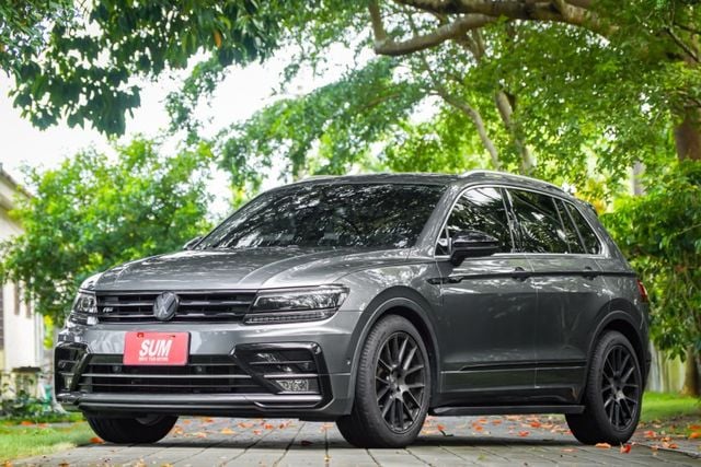認證全車原鈑件｜全車R-LINE套件｜全速域ACC｜便宜好入手｜盲點偵測｜腳踢感應尾門｜CARPLAY｜電動座椅｜可全貸  第1張相片