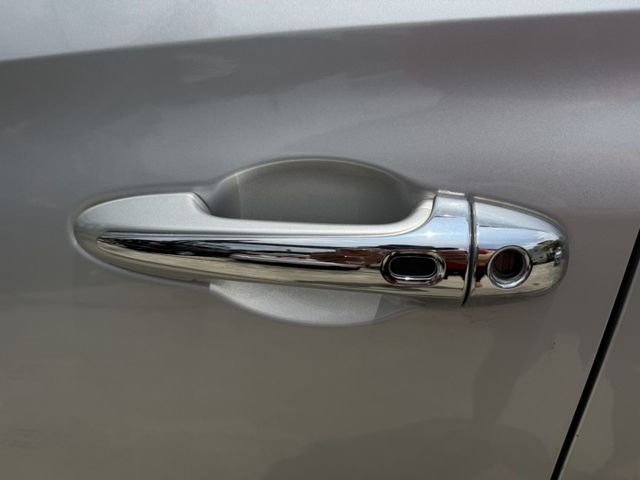 一手車認證車 旗艦版 Ikey摸門 恆溫 抬顯 導航 CarPlay 保證只跑4.5萬 可全貸 保固2年  第18張相片
