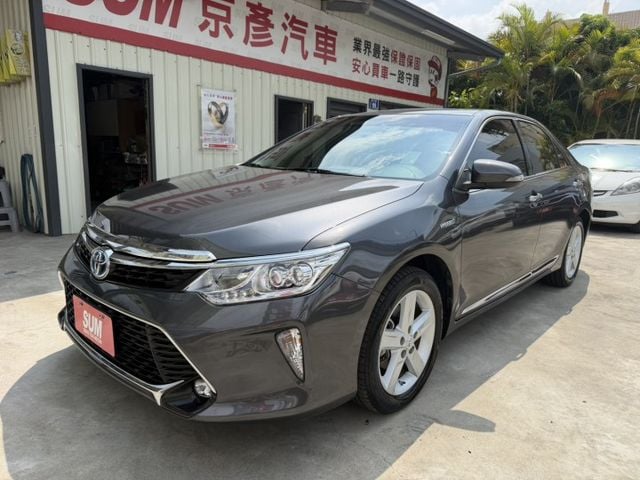 油電 一手車 原鈑件 里程保證8萬公里 IKEY摸門 天窗 無線CarPlay 電動椅 抬頭顯示 可全貸  第1張相片