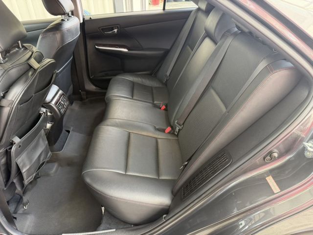 油電 一手車 原鈑件 里程保證8萬公里 IKEY摸門 天窗 無線CarPlay 電動椅 抬頭顯示 可全貸  第8張相片