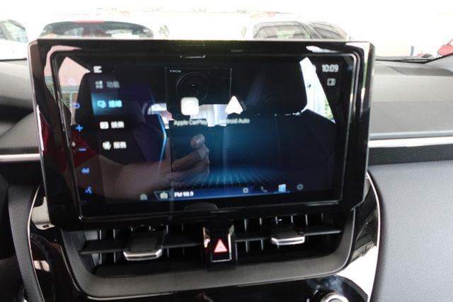 2026年3月出廠~1.8 油電版~LED頭燈.AUTOHOLD.無線CARPLAY~僅跑4千多公里~新車保固中~里程保  第14張相片