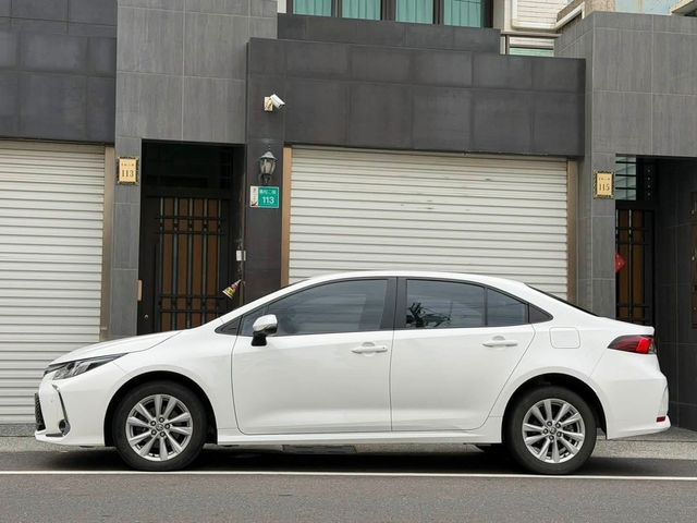 TOYOTA豐田 ALTIS  第6張相片