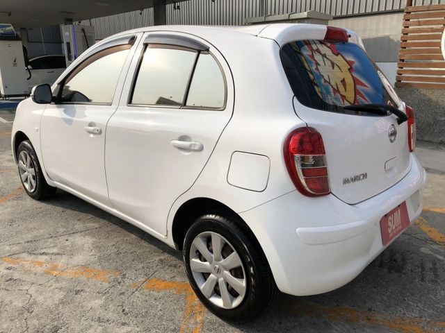 一手車 只跑13萬多 里程保證 低里程  省油 妥善率好 保養維修零件便宜 遮風擋雨 代步首選小車  認證車 可保固  第6張相片