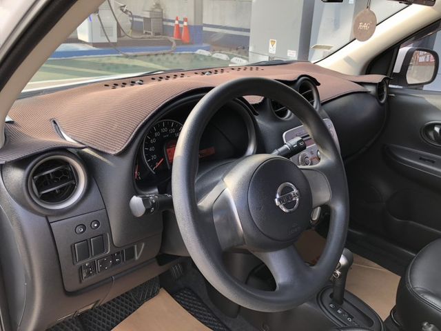 一手車 只跑13萬多 里程保證 低里程  省油 妥善率好 保養維修零件便宜 遮風擋雨 代步首選小車  認證車 可保固  第10張相片