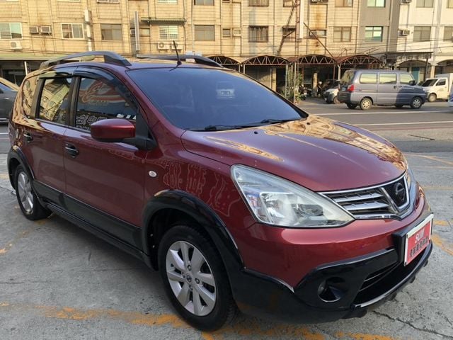 鈑件原 里程保證 影音系統 皮椅 車頂行李架 胎壓偵測器 小車大空間 妥善率好 認證車 有保固 可貸款  第4張相片