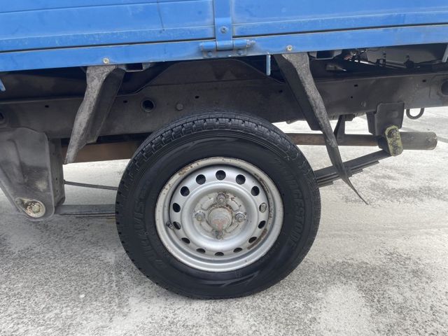 一手車 鈑件原 里程保證  耐用 省油 爬坡有力 零件便宜 保養容易 認證車 有保固 可貸款  第15張相片