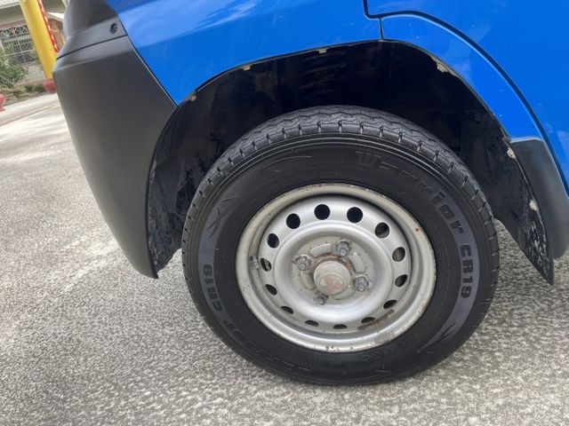 一手車 鈑件原 里程保證  耐用 省油 爬坡有力 零件便宜 保養容易 認證車 有保固 可貸款  第17張相片