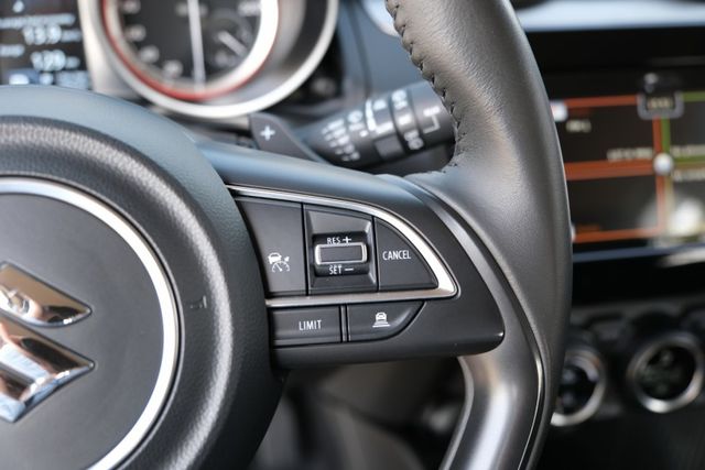 2023 Suzuki Swift GLX油電 1.2 倒車顯影 ACC 換檔撥片 ikey 盲點偵測 里程保證2.6萬  第12張相片