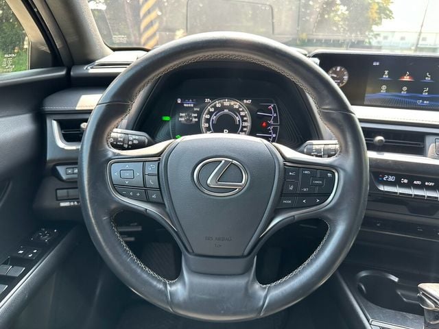LEXUS凌志 UX250H  第11張相片