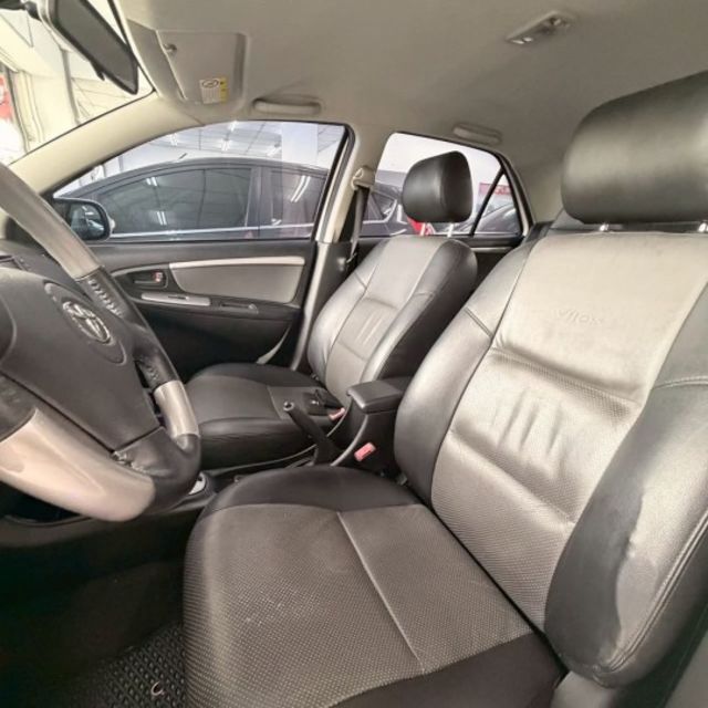 售2011 Toyota Vios 1.5  原鈑件/做好認證了  第4張相片