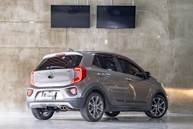Picanto Ｘ-Line｜空力套件｜自動煞停  第2張相片
