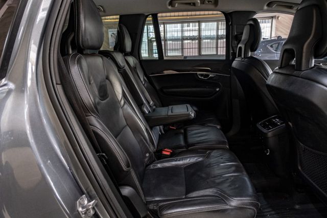 XC90 D5 7人座｜四輪傳動｜環景｜ACC/AEB/盲點  第6張相片