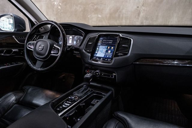 XC90 D5 7人座｜四輪傳動｜環景｜ACC/AEB/盲點  第7張相片