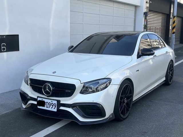 M-BENZ賓士 E43 AMG  第1張相片