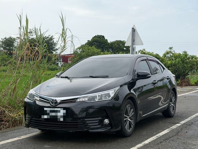 TOYOTA豐田 ALTIS  第1張相片