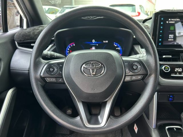 COROLLA CROSS  第11張相片